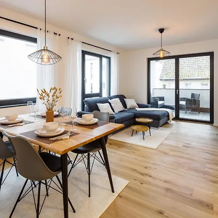 Keep Business Suite H66-1 Mit Kueche, Balkon, Pkw-Stellplatz Oedheim Экстерьер фото